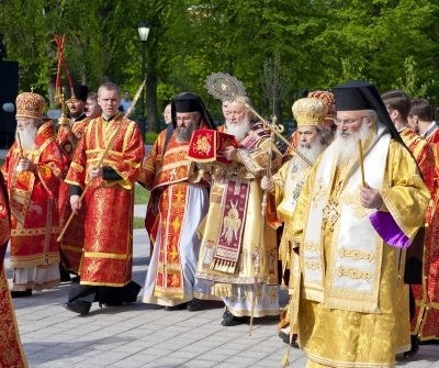 On our Russia wine tours we will try to find cultural events for you to get involved in