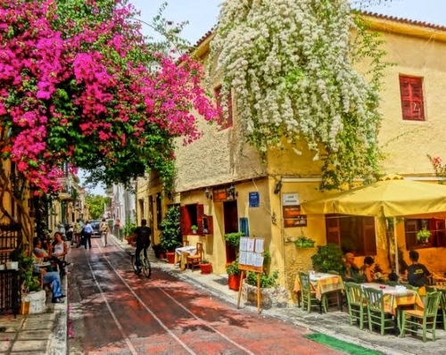 Strolling and sipping in the beautiful Plaka district in Athens