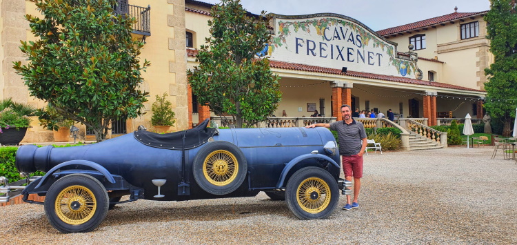 A bottle shaped car! At Freixenet obviously..